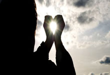 中国羽球大师赛骆建佑止步首轮 男女单头号种子晋级.